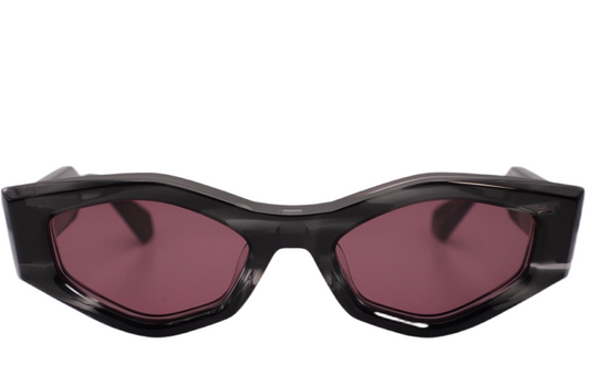 Valentino V-TRE