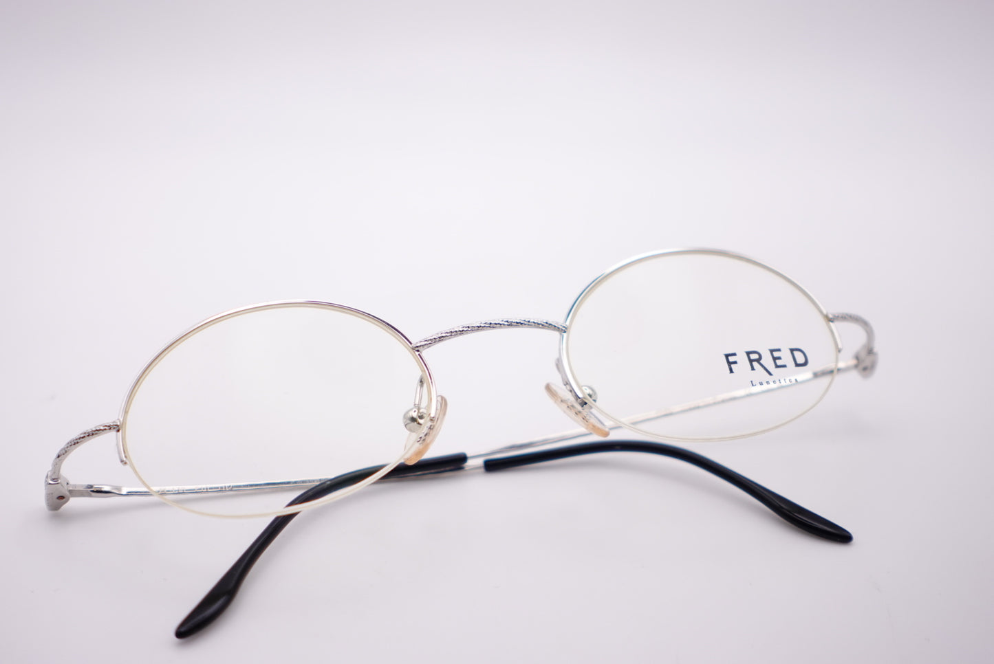 Fred F10 L02