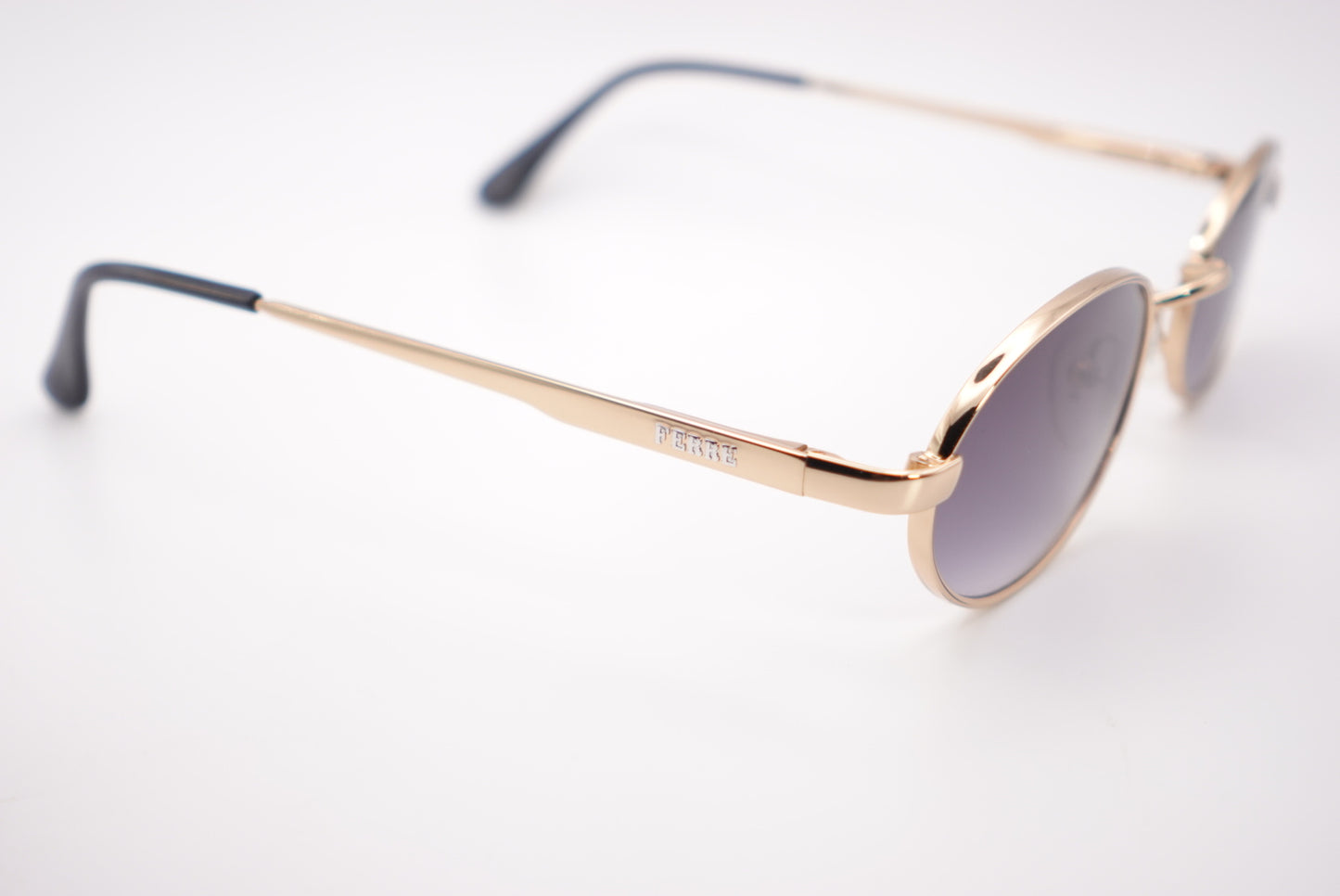 Ferre 360s Gold