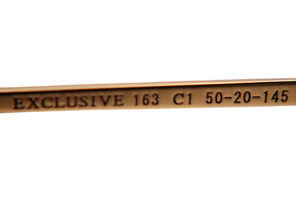 Hilton Exclusive 163