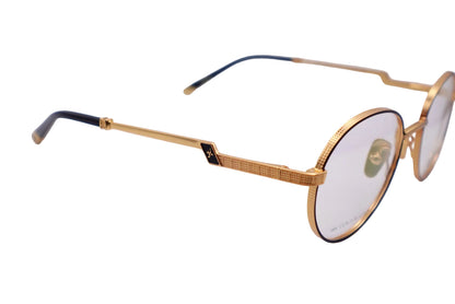 Hilton Exclusive 163