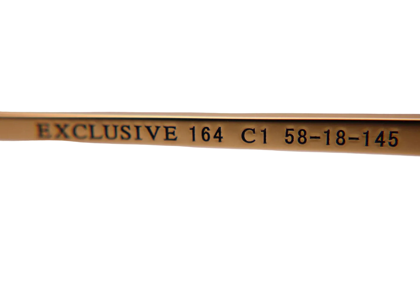 Hilton Exclusive 164