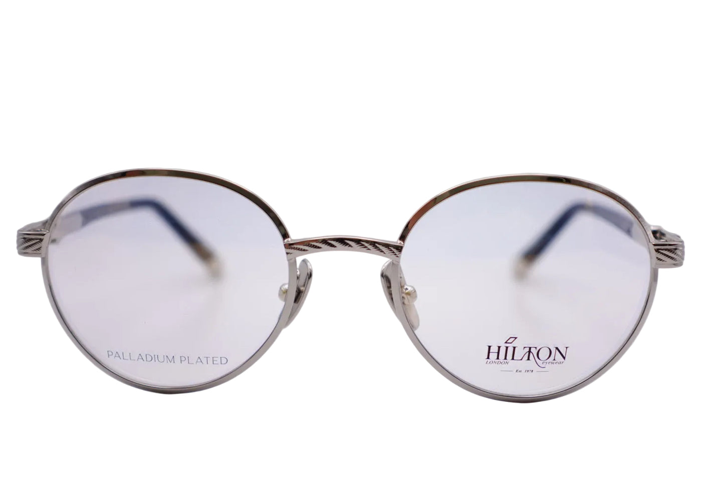 Hilton Exclusive 166