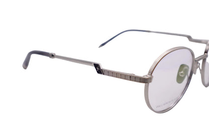 Hilton Exclusive 163