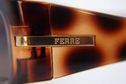 Ferre 589/S