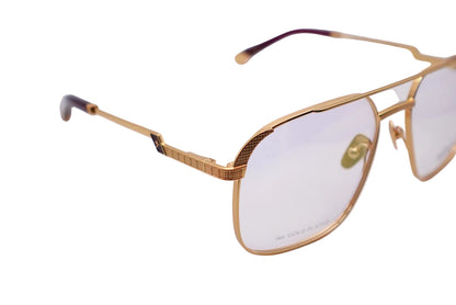 Hilton Exclusive 164